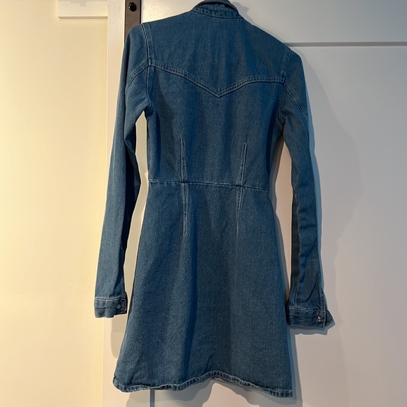 ASOS blue denim structured button up collared dress - Picture 4 of 6